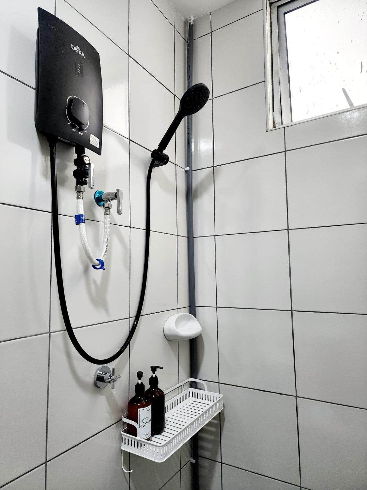 Malacca Spacious 3Bedroom Wifi Carpark Esterno foto